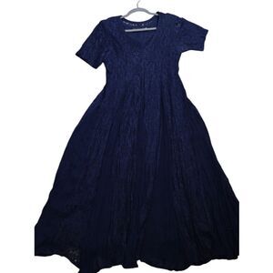 Starina brand dress is a vintage-style blue lace panel maxi dress short Sleeve